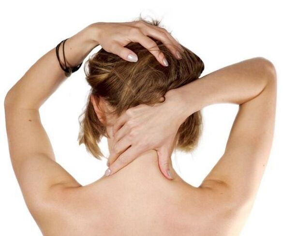 Dolor de cuello en la primera fase de la osteocondosis
